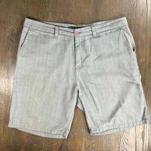 O'NEILL™️ Men's Size 40 All-over Gray/Pinstriped Flat Front Bermuda Shorts